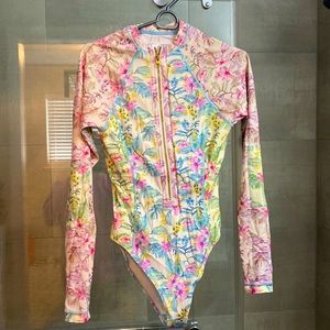 Love shack fancy and Hurley collab swim suit size medium. Great condition!